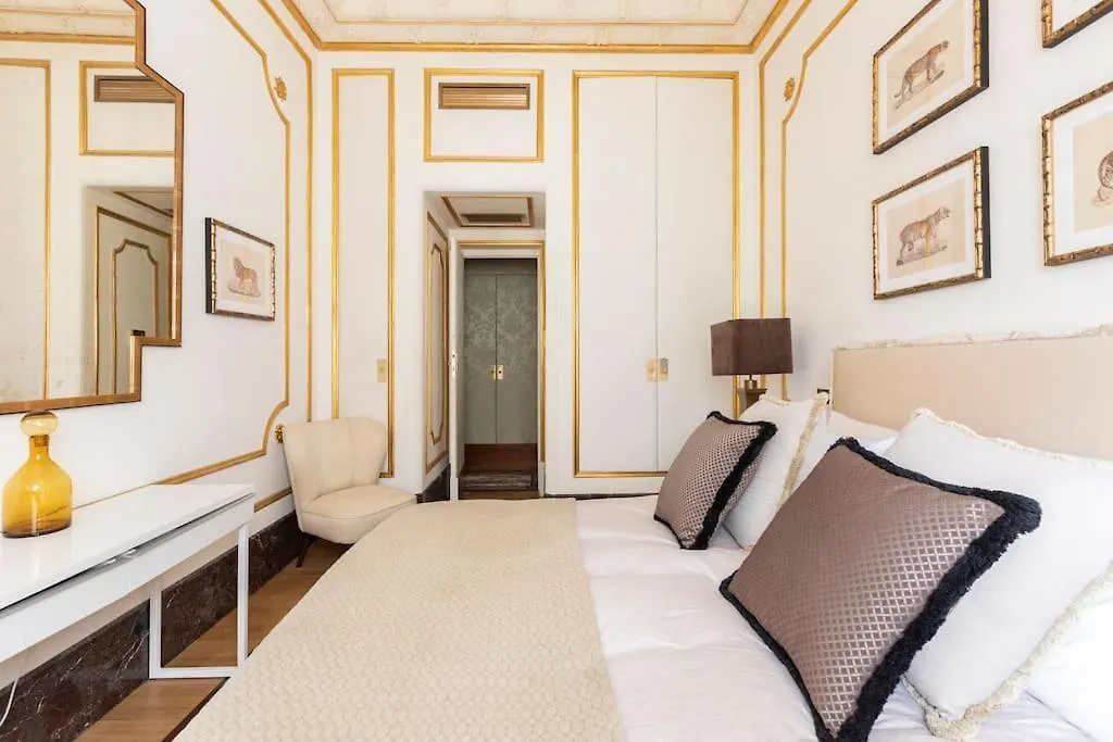 Casa Aurea By Burghesius Apartment Rome